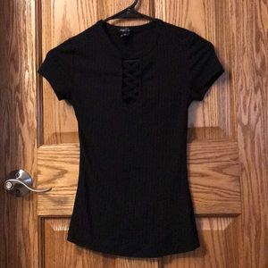 Rue 21 black tee